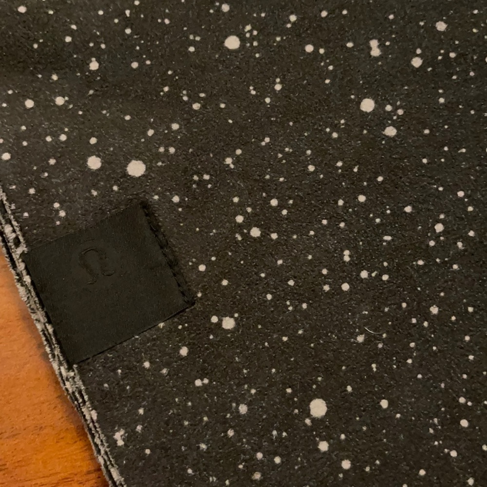 Lululemon full size yoga towel